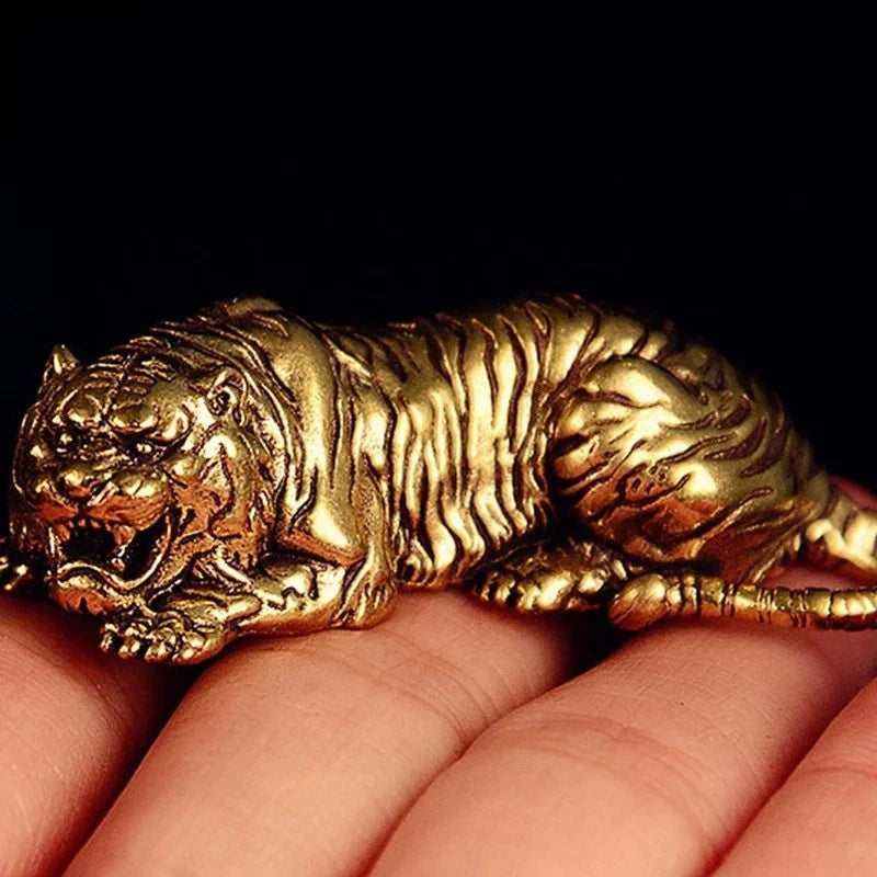 5.3cm Retro Brass Handcarved Tiger King Statue Paperweight Tea Pet Decoration 07FC0E-D4 - KOEEK