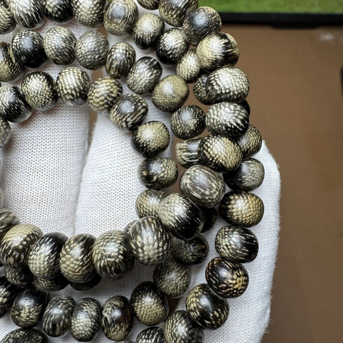 Natural Agarwood Bead Bracelet 108 Beads 10mm Meditation Prayer 07FC0E-D4 - KOEEK