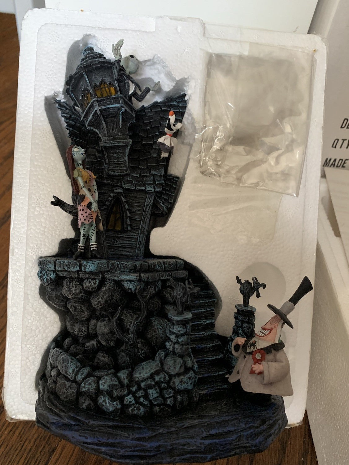 Disney Direct Nightmare Before Christmas Jack’s Light-Up House Item 28186 DISNEY - KOEEK