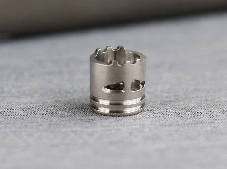 EDC Titanium Piston Skull Knife Bead Key Parachute Cord DIY Pendant Lanyard 07FC0E-D4 - KOEEK