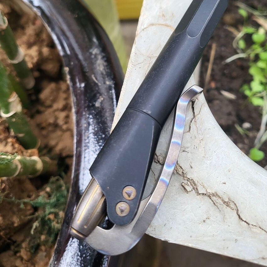 EDC Titanium Pocket Siphon Pen Ball Pen Business Signature Gel Pen Outdool Tool 07FC0E-D4 - KOEEK