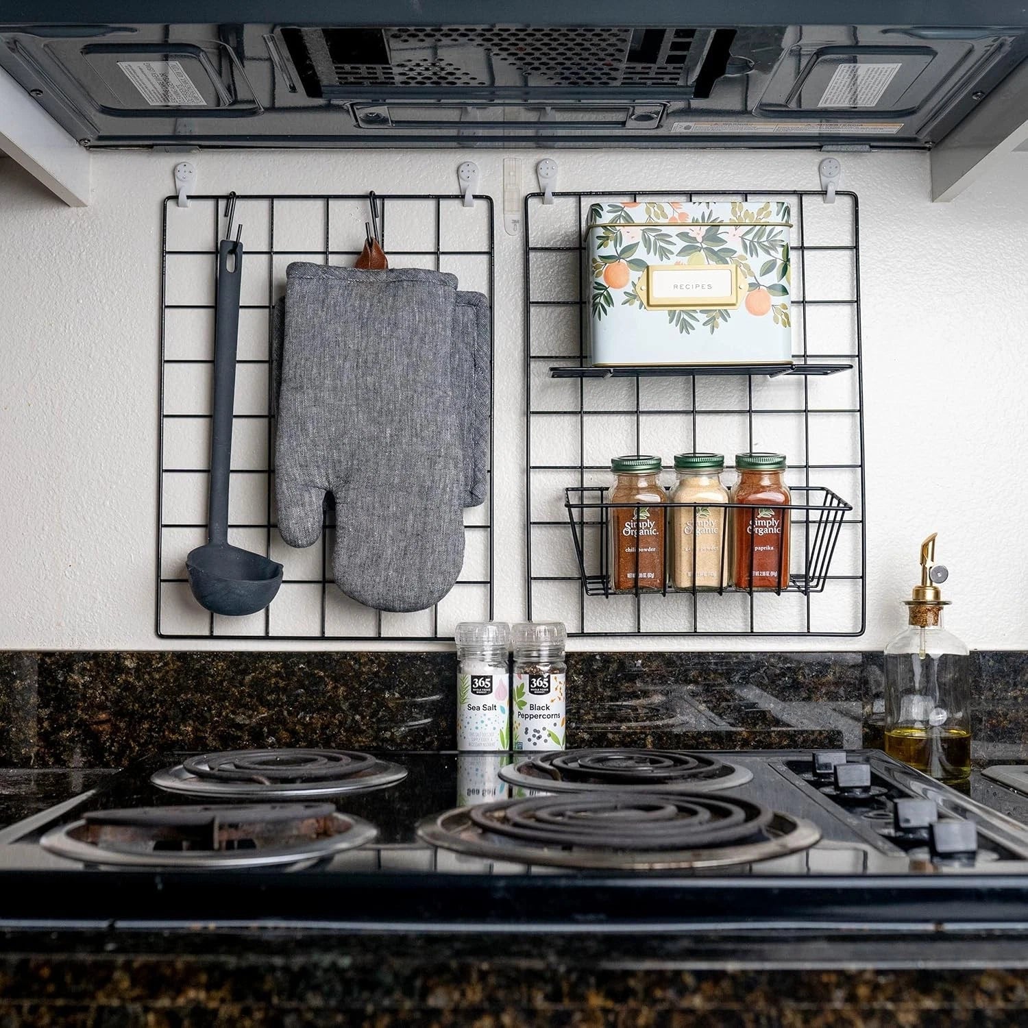 Suspended basket and hook rack | Wall grid accessories 07FC0E-D4 - KOEEK