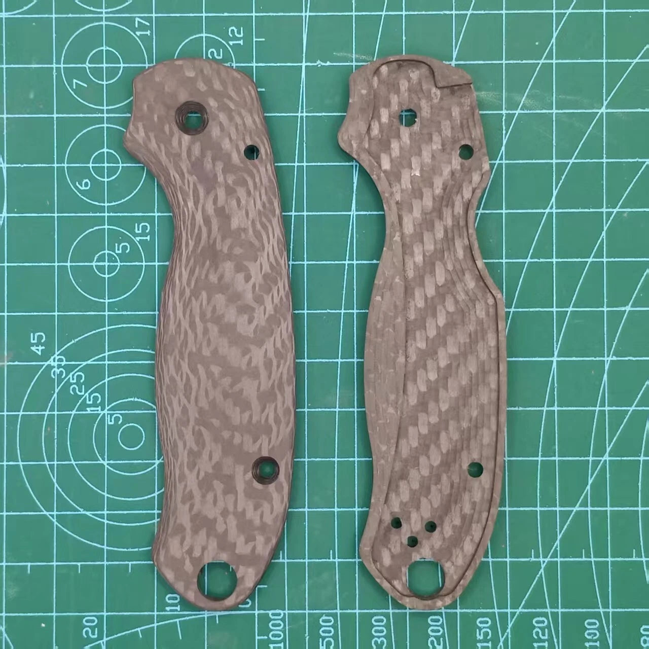 1 Pair Carbon Fibre Knife Handle Scales for Spyderco C223 Para3 Folding Knife 07FC0E-D4 - KOEEK