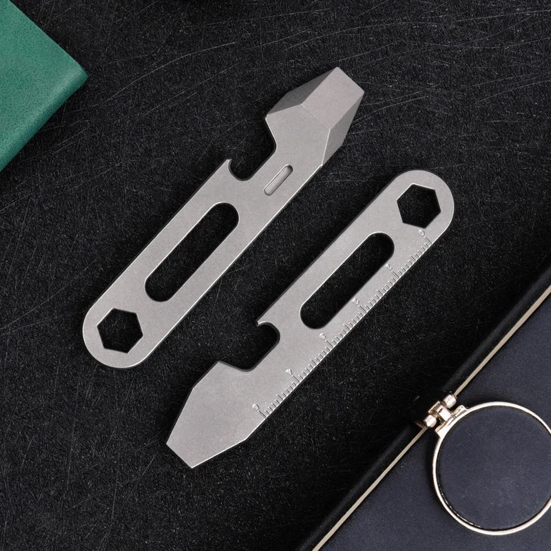 1PC Outdoor Mini Titanium Alloy Keychain Pry Bar Crowbar Opener EDC Multi Tools 07FC0E-D4 - KOEEK