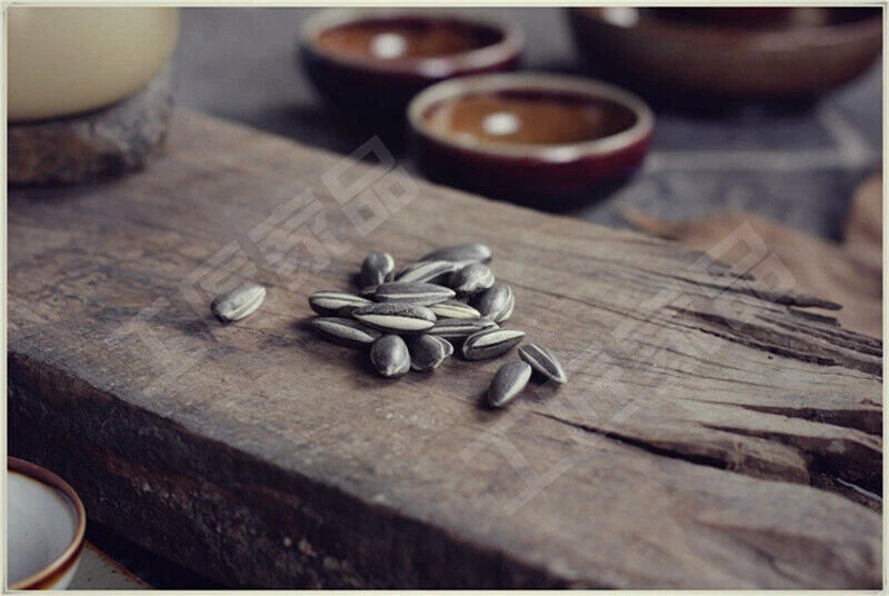 200PCS Art Ai Weiwei Porcelain Sunflower Seeds LONDON TATE MODERN Collection 07FC0E-D4 - KOEEK