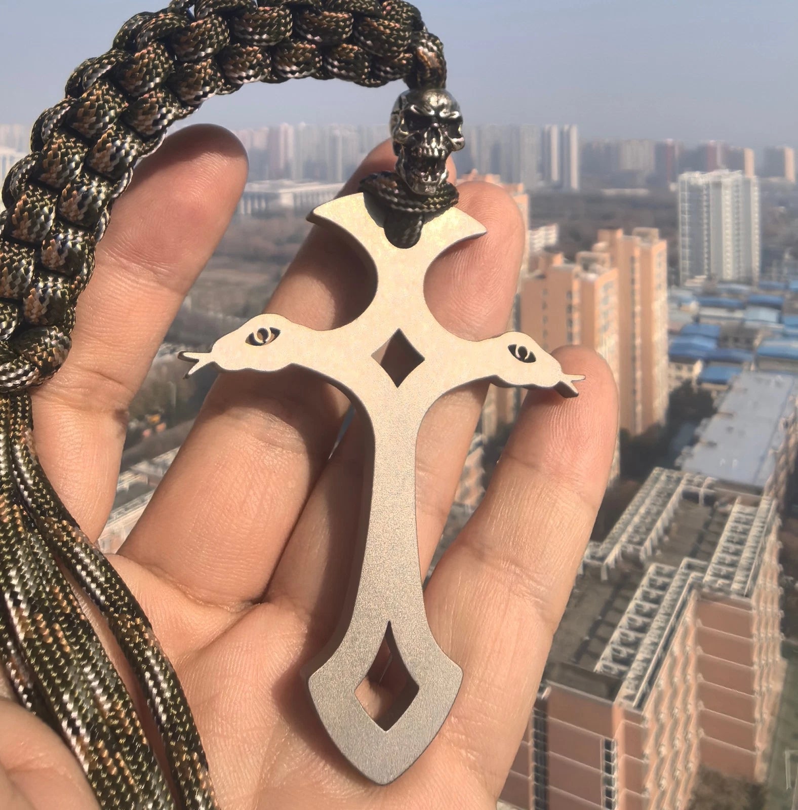 Snake Cross Skull Pendant Titanium Alloy EDC Tool Pendant/Keychain Self-defense 07FC0E-D4 - KOEEK