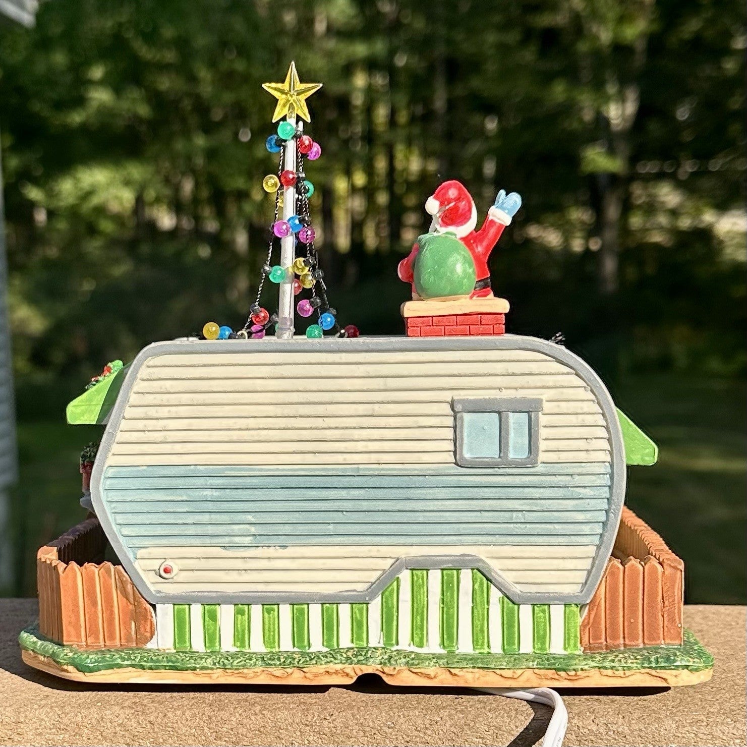 Lemax Home Sweet Home Santa Trailer Camper Lighted Christmas Village House LEMAX - KOEEK