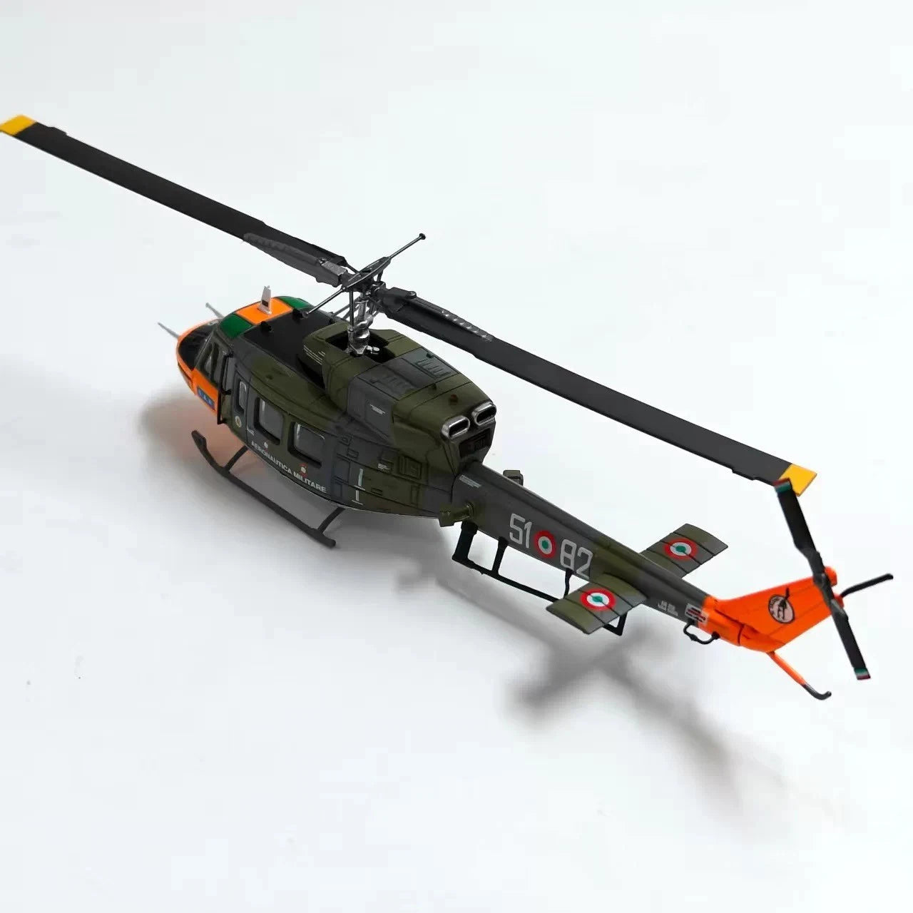 1:100 Alloy AMI Agusta-Bell AB.212 Helicopter Model Diecast Military Collection 07FC0E-D4 - KOEEK