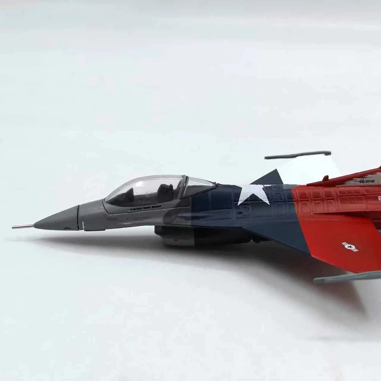 1:100 USAF F-16 Falcon Fighter Jet Model Diecast Plastic Military Aircraft 07FC0E-D4 - KOEEK