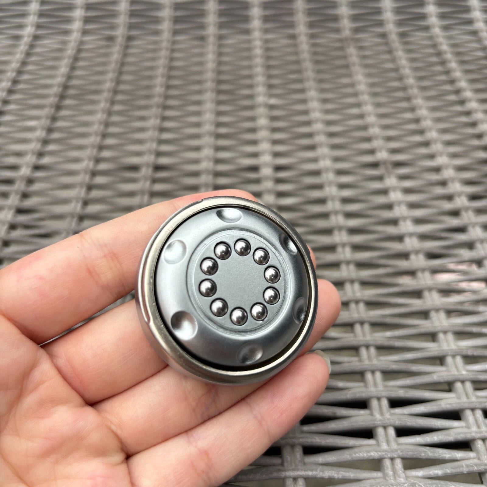 Mechanical Coin Flying Saucer Metal Slider Fidget Office Toys Cool Gadgets 07FC0E-D4 - KOEEK