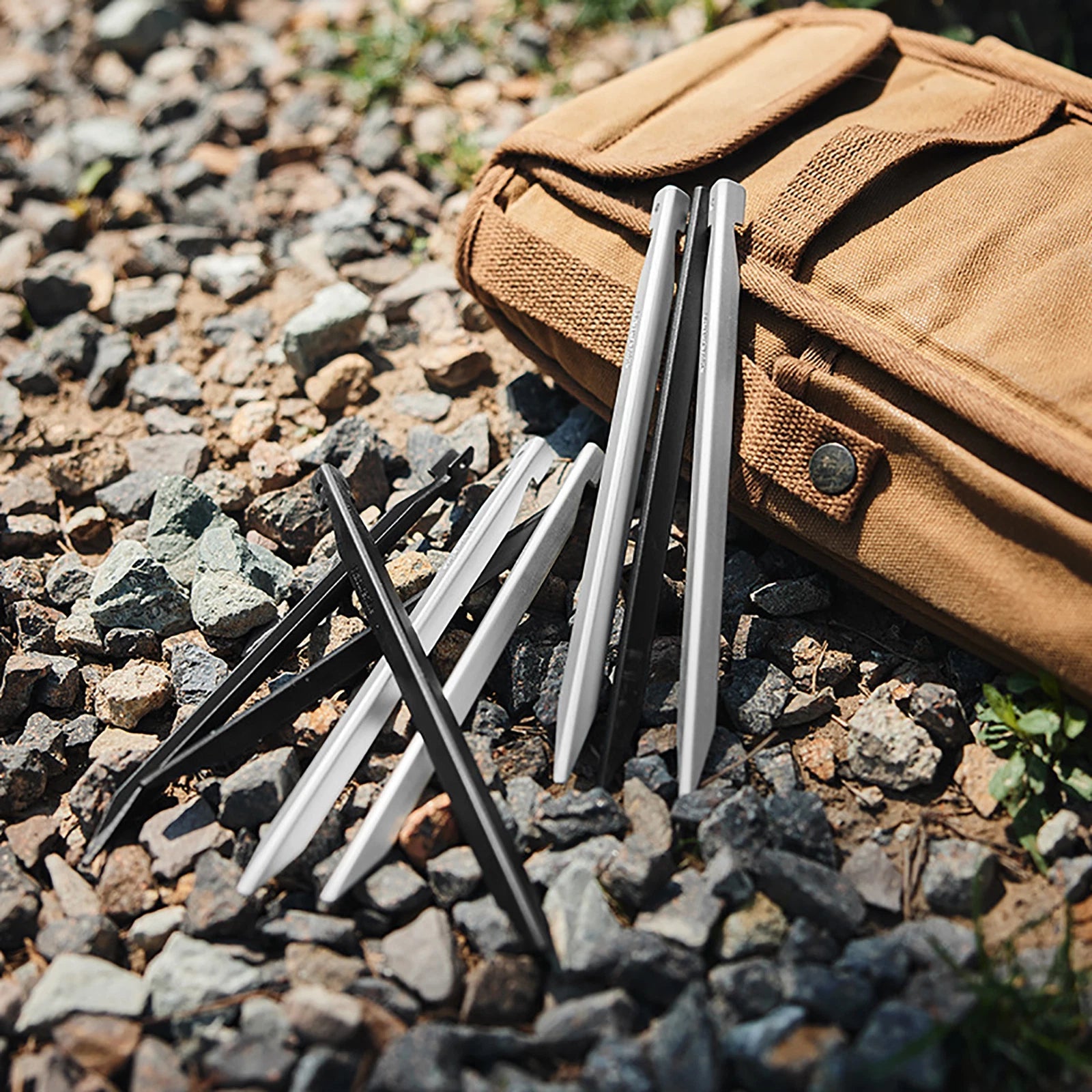 4PC silver Tent Stakes Peg Camping Outdoor aluminium Metal Nail Rope V Pull Hook 07FC0E-D4 - KOEEK