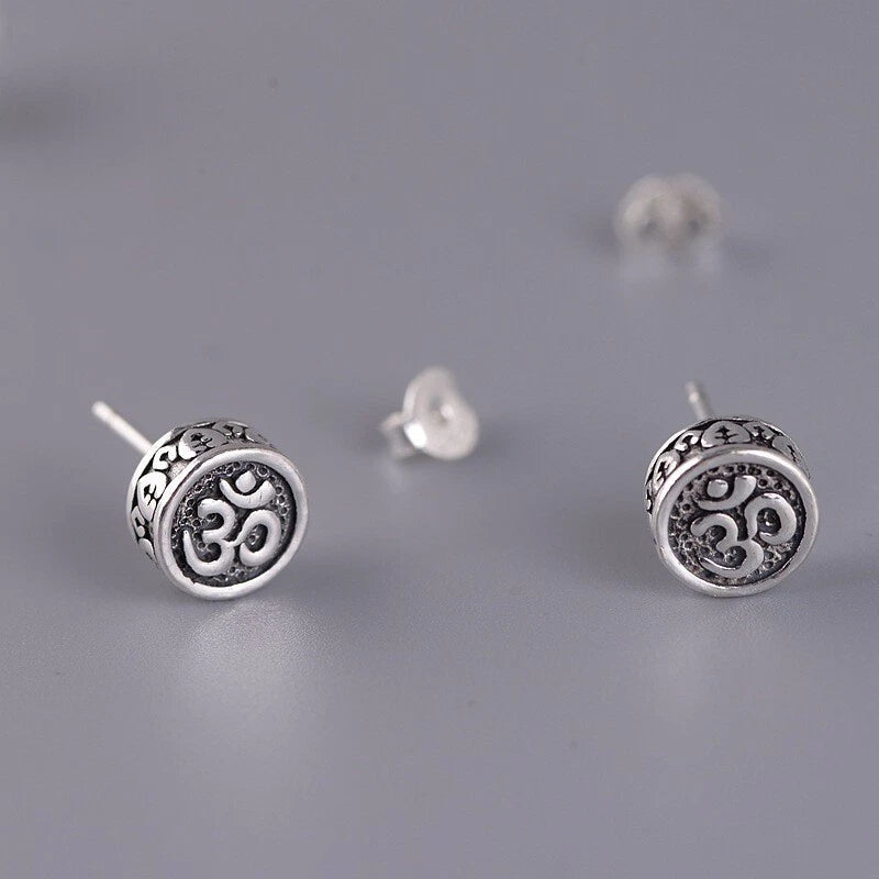Solid 925 Sterling Silver Buddhist Mantra Round Stud Earrings 0.31inch 07FC0E-D4 - KOEEK