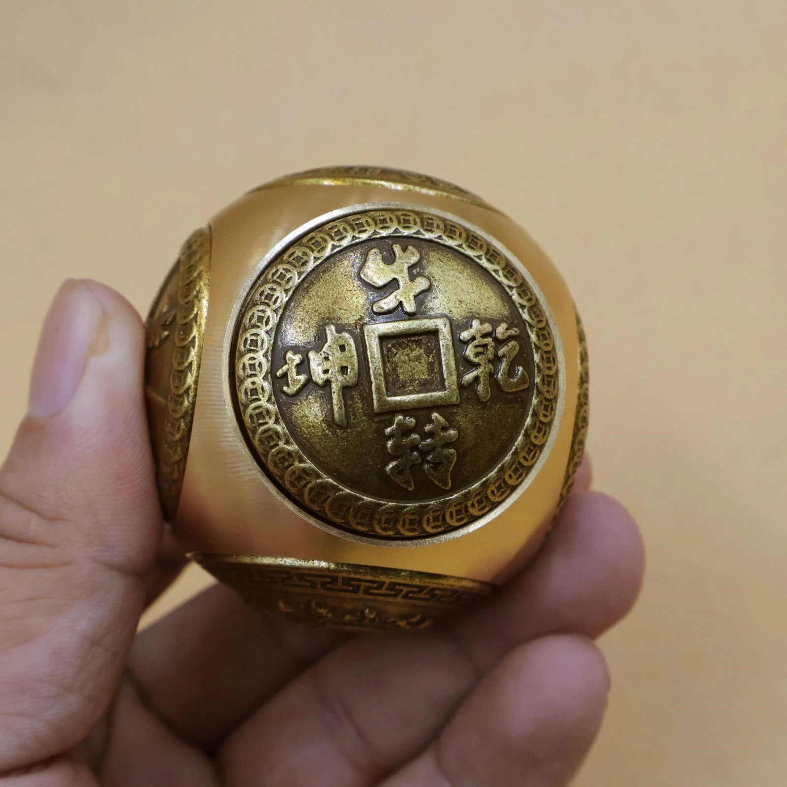 Brass Dice Large Fidget Spinner With 6 Sides Toy Gift 07FC0E-D4 - KOEEK