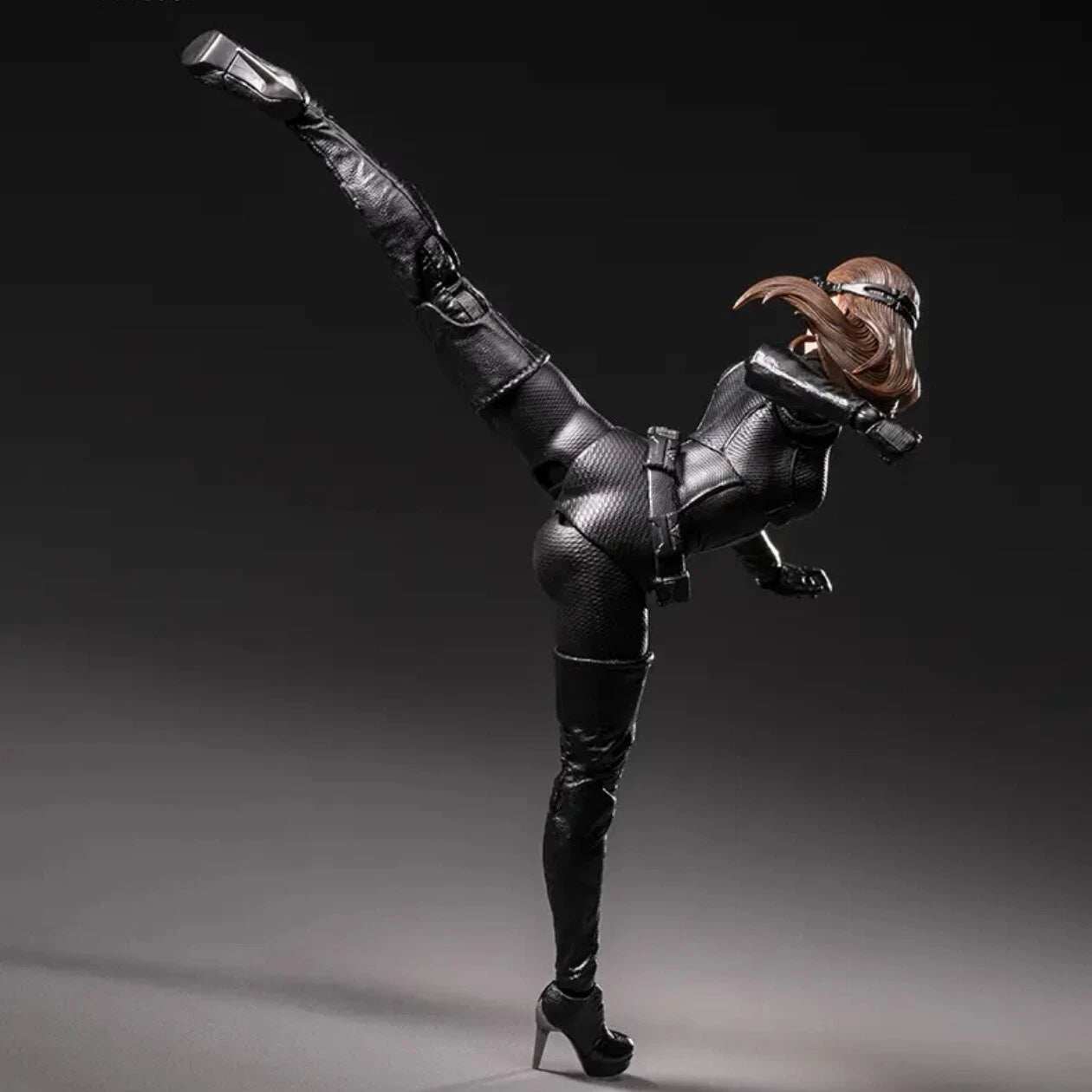 INART Catwoman 1/12 Action Figure The Dark Knight Rises Collectible Figure INART - KOEEK