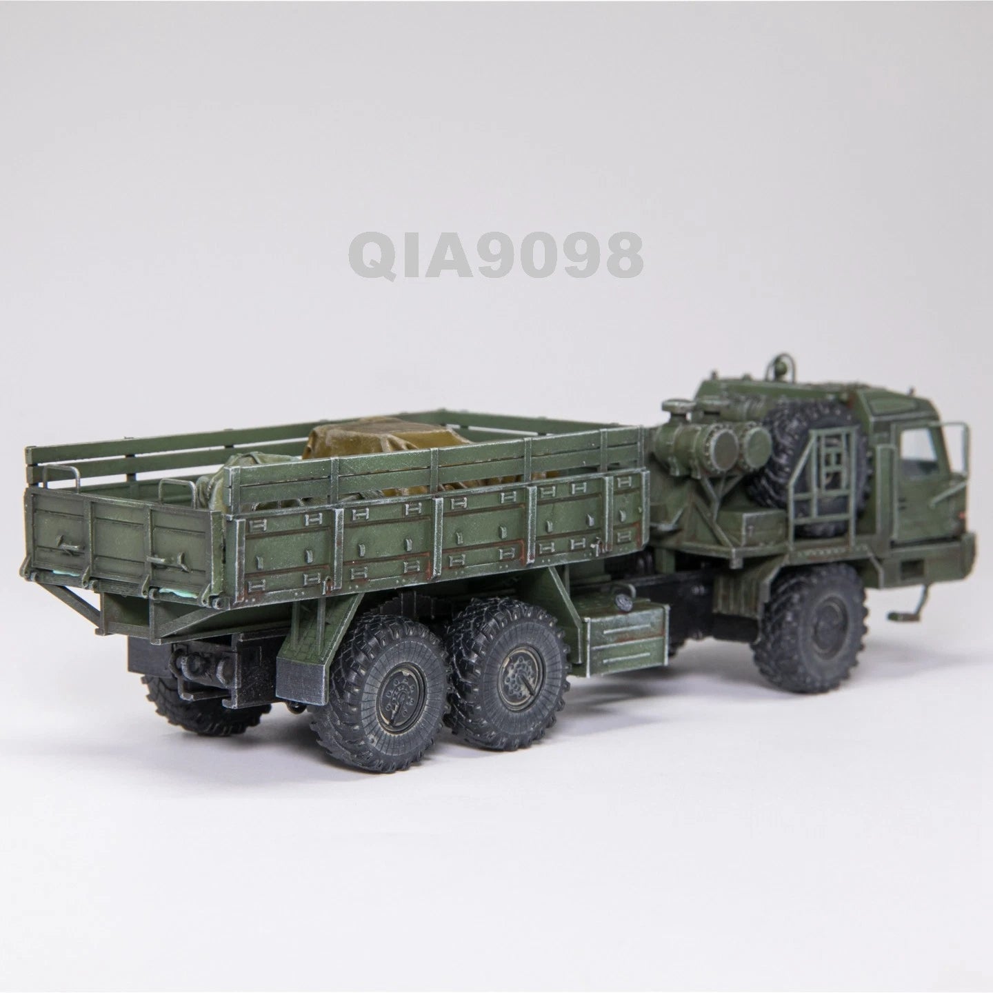 1/72 Scale Russian BAZ-6402 Military Supply Vehicle Green Resin Model 07FC0E-D4 - KOEEK