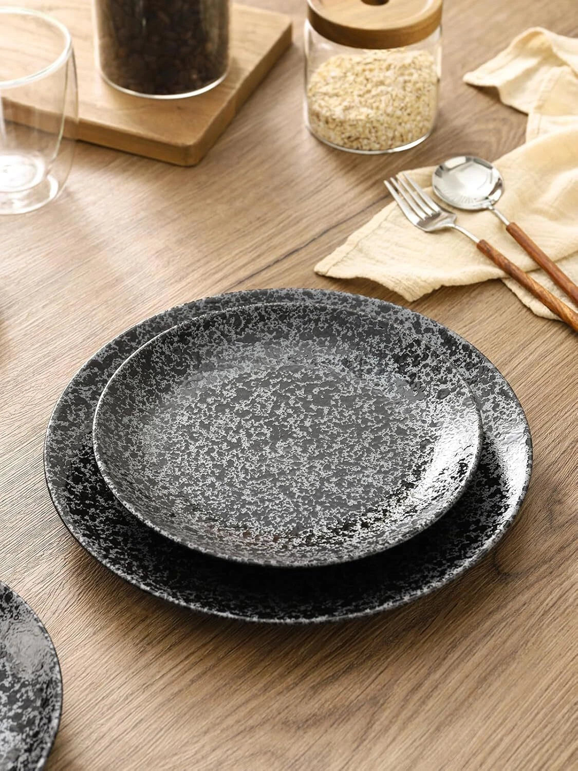 Ceramic Dinner Plates - Set of 6, 10-inch, Round Dinner Plates, Black Glaze 07FC0E-D4 - KOEEK