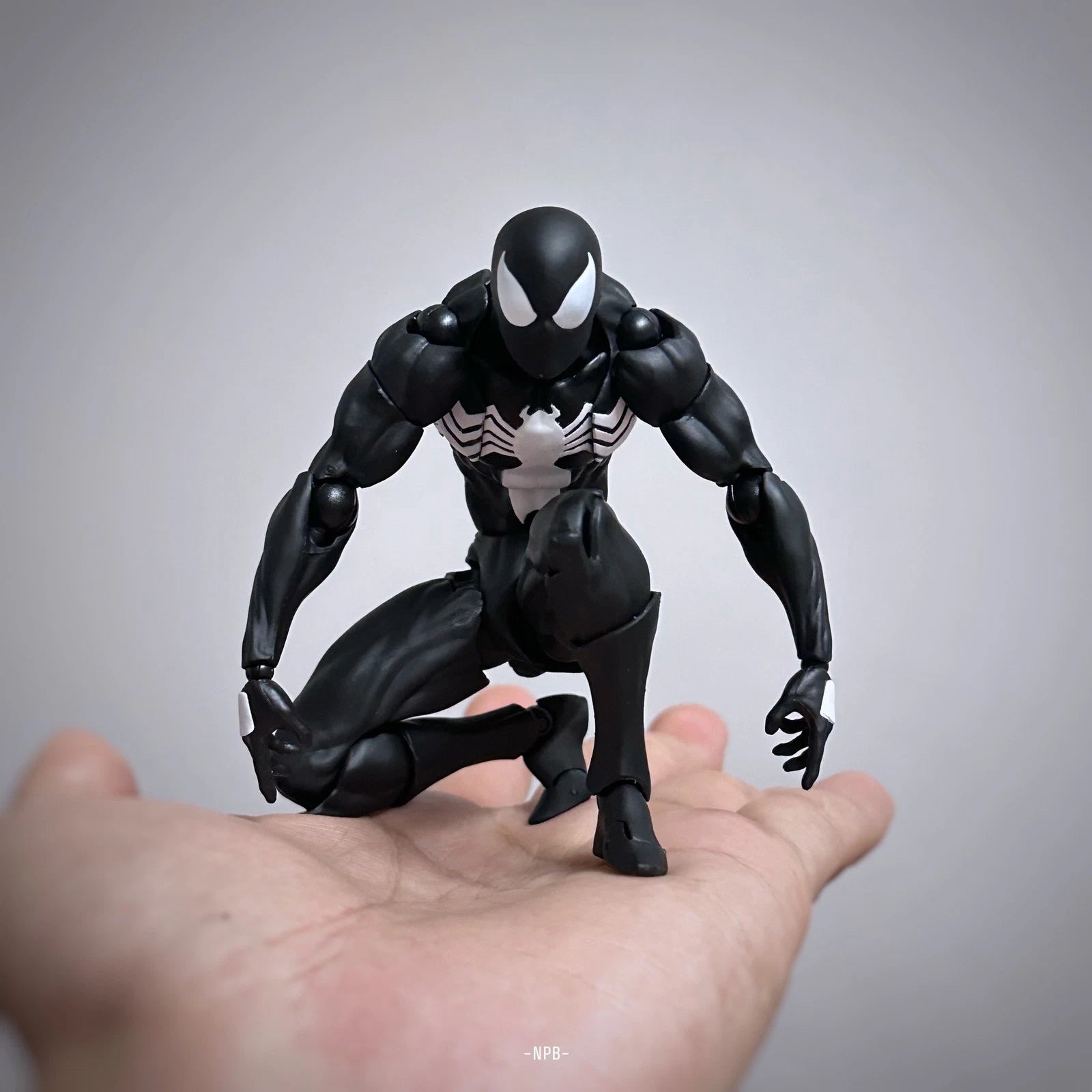 Hot- Mess Toys Black Suit Neighbor Spider-Man Symbiote 1/12 Action Figure 07FC0E-D4 - KOEEK