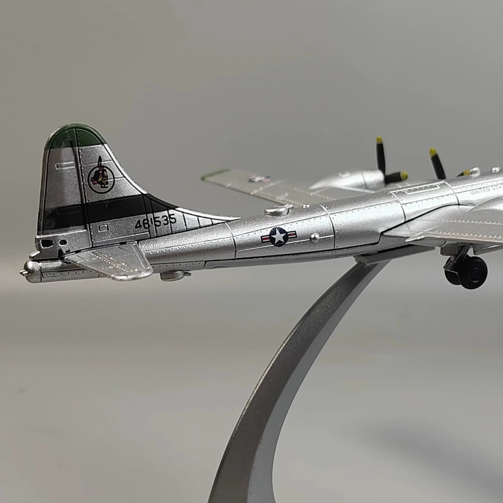 1：200 US World War II  B-29 Superfortress Bomber Military Alloy Model Collection 07FC0E-D4 - KOEEK