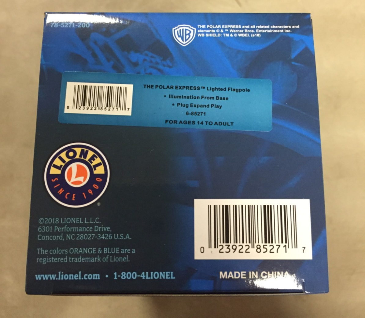 LIONEL  85271  POLAR EXPRESS LIGHTED FLAGPOLE  - MAKE OFFERS! LIONEL - KOEEK