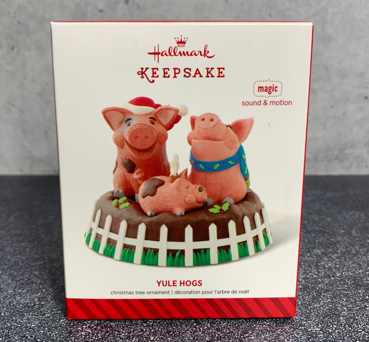 - Hallmark Christmas Ornament YULE HOGS Pigs 2014 Magic Sound & Motion Decor HALLMARK - KOEEK