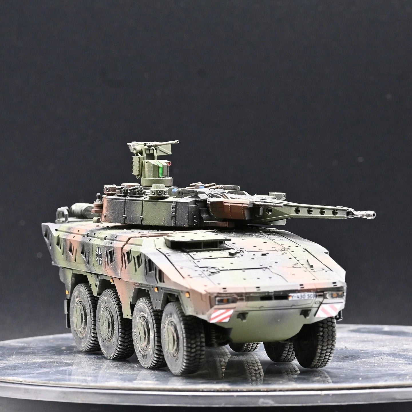 1/72 Sanrong Boxer IFV Wheeled Infantry Vehicle Heavy Duty Armored Model Toys 07FC0E-D4 - KOEEK