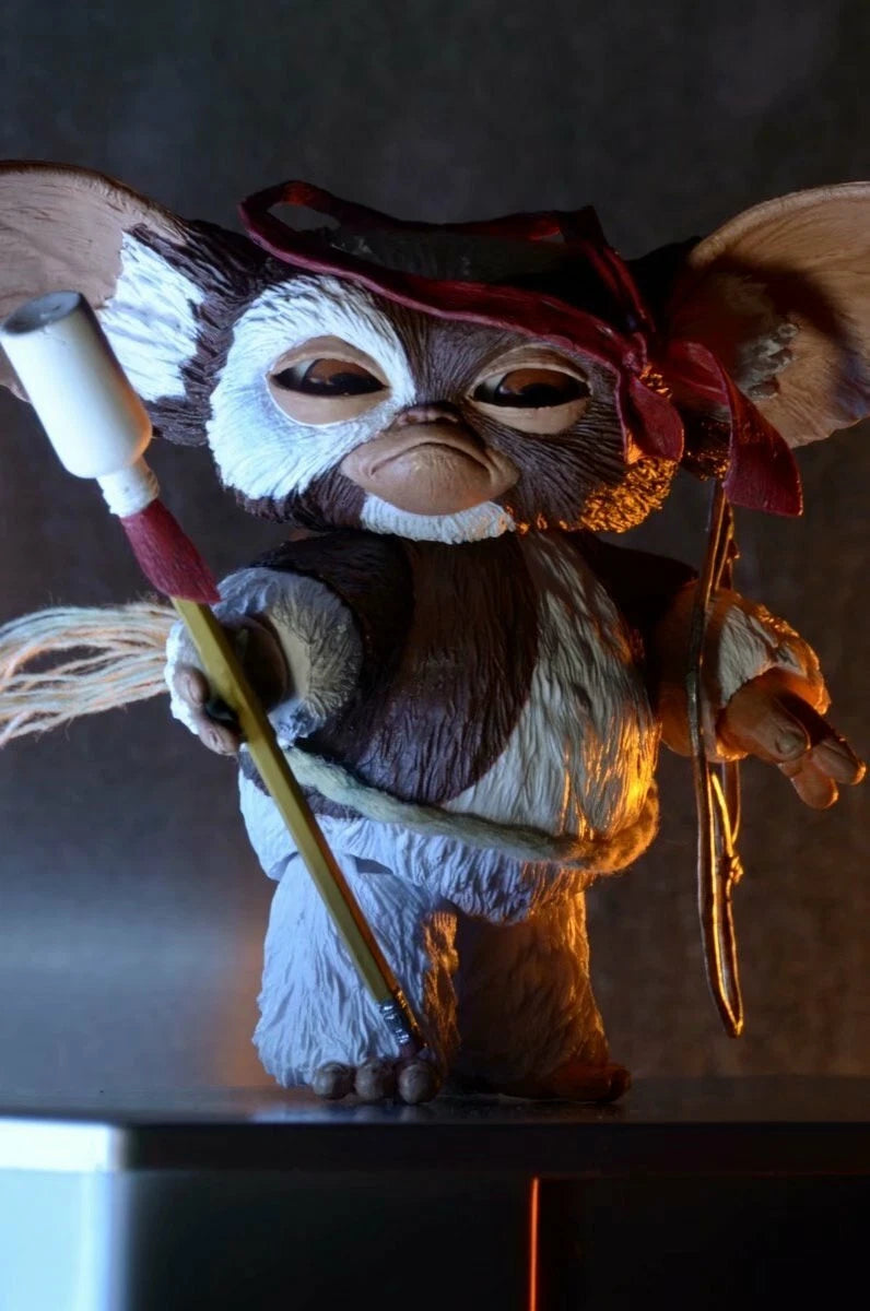 NECA Gremlins Ultimate Gizmo 7" Scale Action Figure Movie Toy Collection NECA - KOEEK