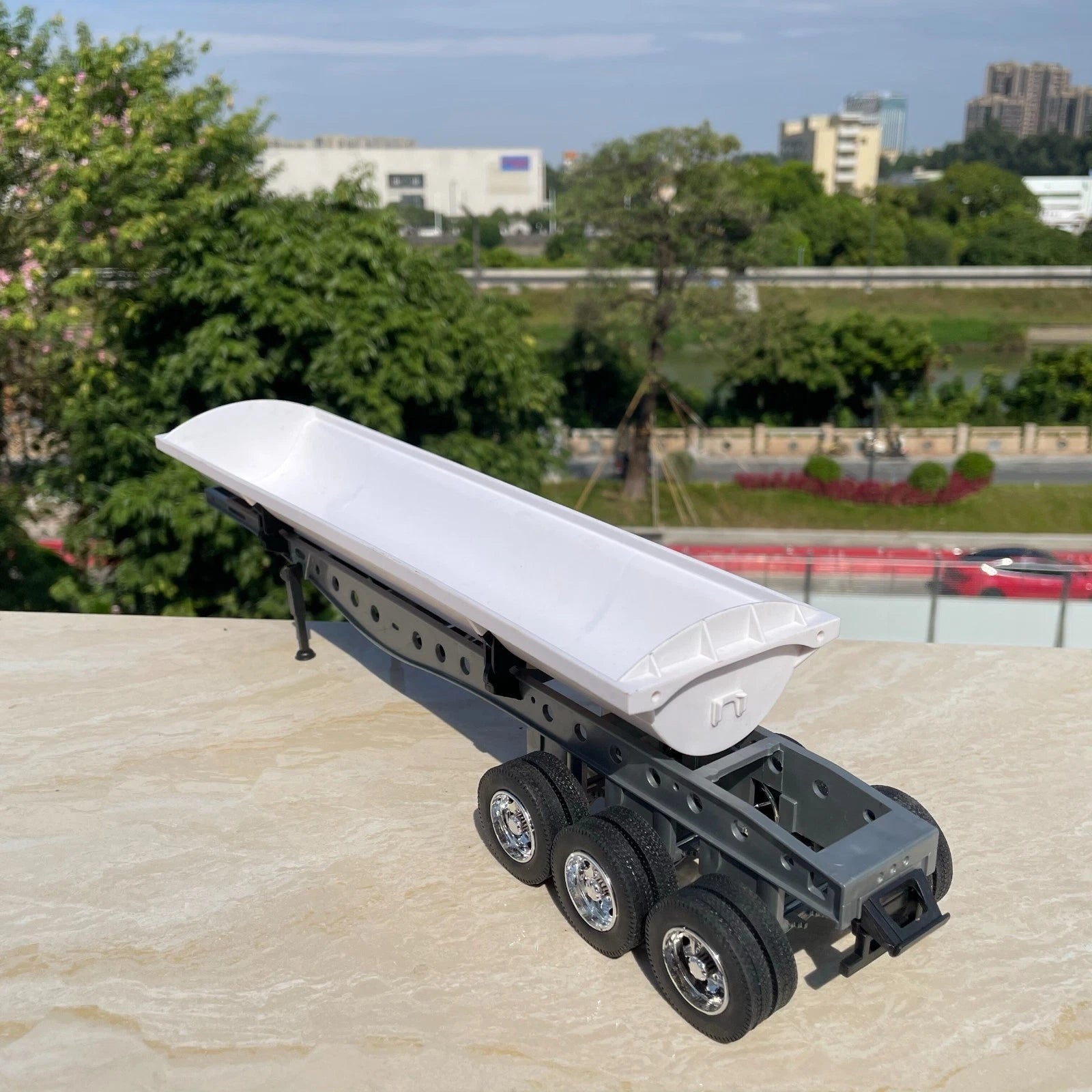 1:32Semi Trailer Plastic Model DIY Mod Parts Loose Bulk No Box With Minor Flaws 07FC0E-D4 - KOEEK