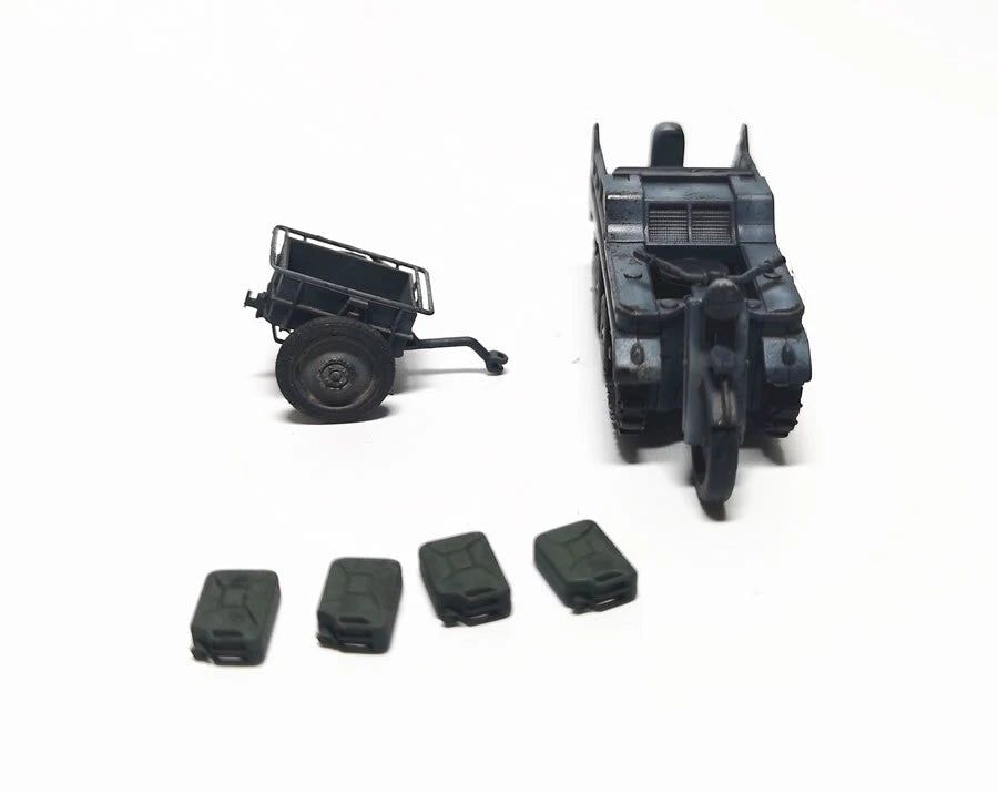 S-Model 1/72 Sd.Kfz.2 with IF.8 trailer kettenLirad Finished Product Model Gray S-MODEL - KOEEK
