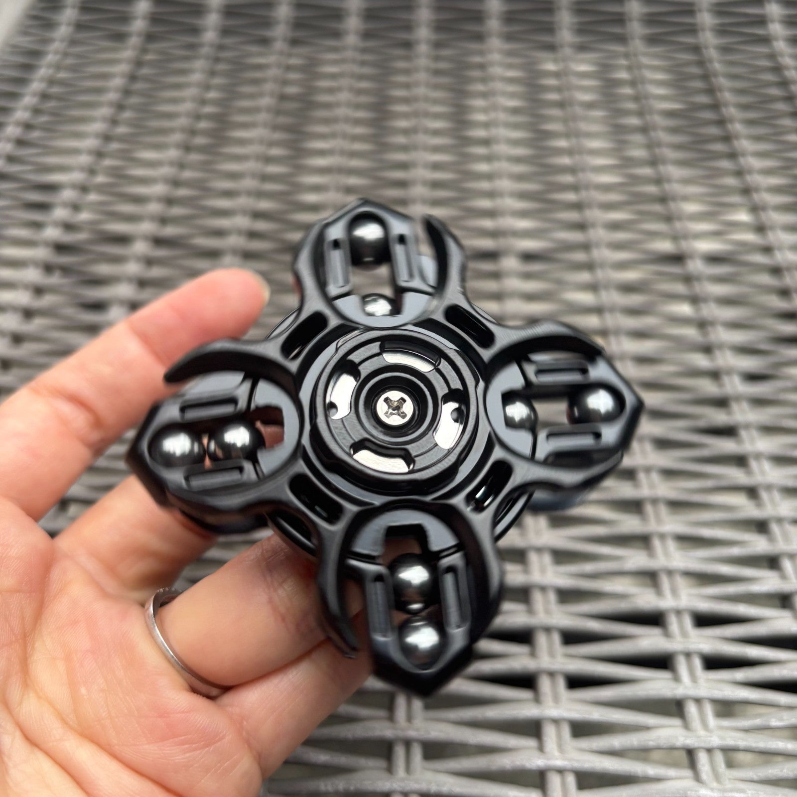 EDC Fidget Spinner Hand Spinner Double-Sided Linkage Stress Relief Toys 07FC0E-D4 - KOEEK