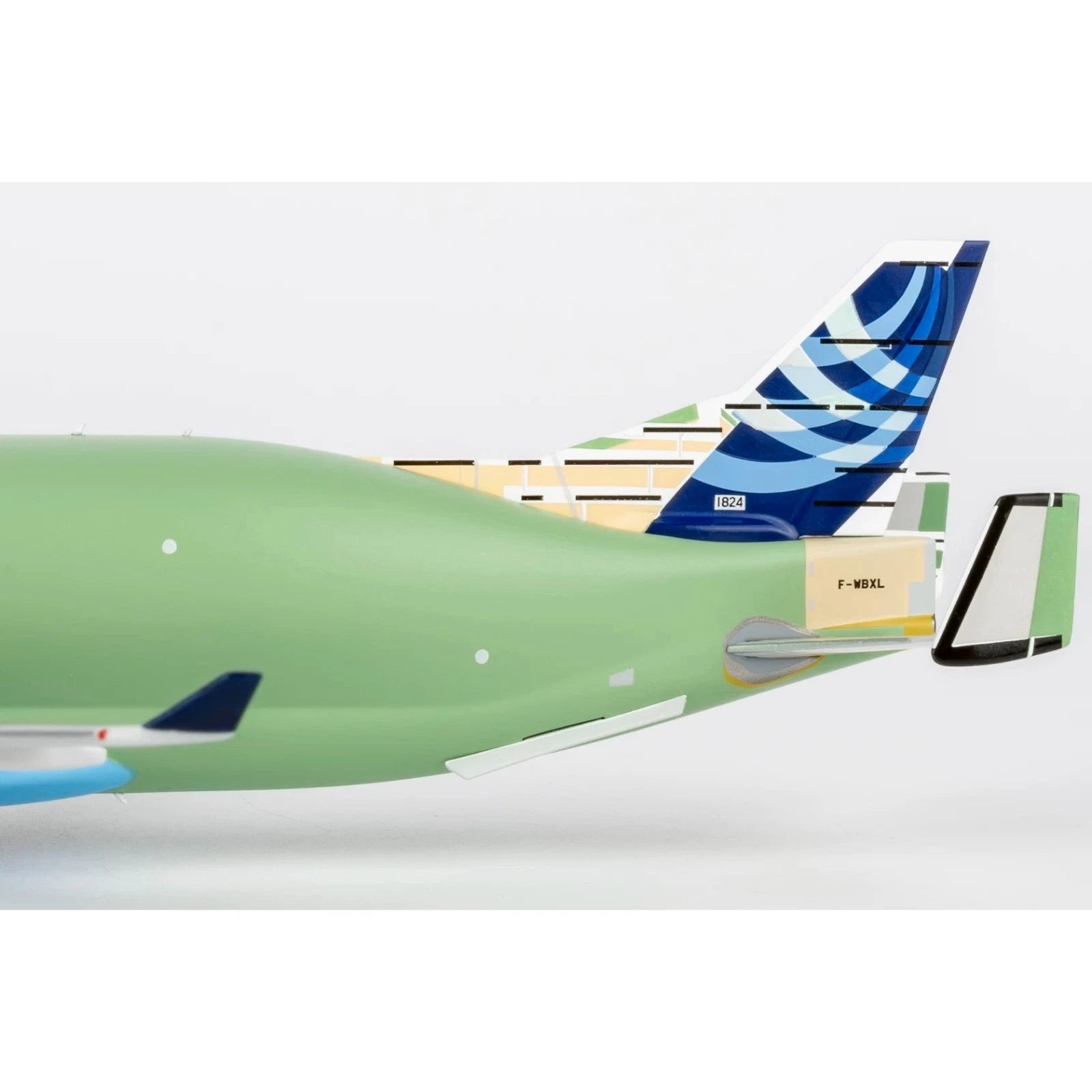 1:400 Airbus A330-743L Beluga XL F-WBXL Diecast Aircraft NG High-quality Model NG - KOEEK