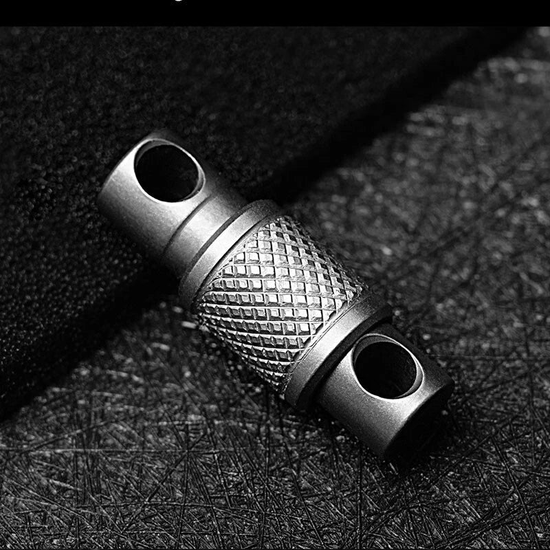 360 Degree Rotating Titanium Alloy Gimbal Keychain w/ Key Ring Car Keychain EDC 07FC0E-D4 - KOEEK