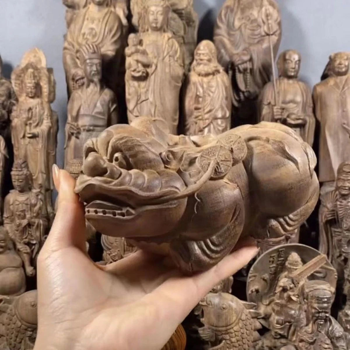 Agarwood Pixiu Figurine Pair 16cm Wood Carving Feng Shui Office Home Decor 07FC0E-D4 - KOEEK