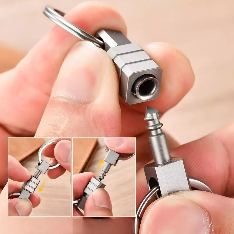 Titanium Alloy Quick Release Swivel Keychain EDC Tool Buckle with Double Keyring 07FC0E-D4 - KOEEK