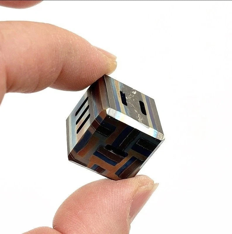 1PC Solid Zirconium Alloy Dice Whiskey Chilling Stone Metal Ice Cube EDC Toy 07FC0E-D4 - KOEEK