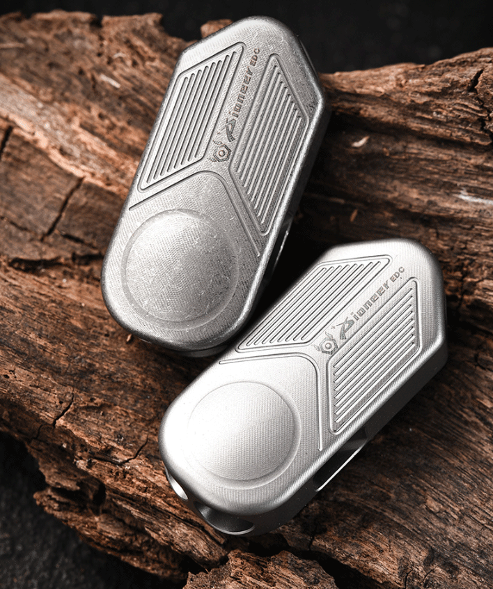 Titanium Safety Whistle Emergency Whistle Outdoor Hiking Hunting Survival Ti EDC 07FC0E-D4 - KOEEK