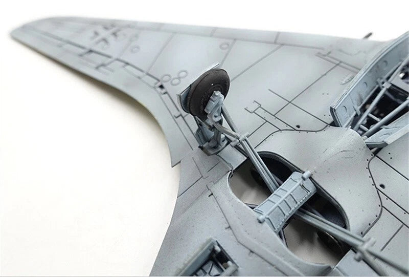 1/72 Scale German Horten HO229 Bomber Aircraft With Internal Structure Model Toy 07FC0E-D4 - KOEEK