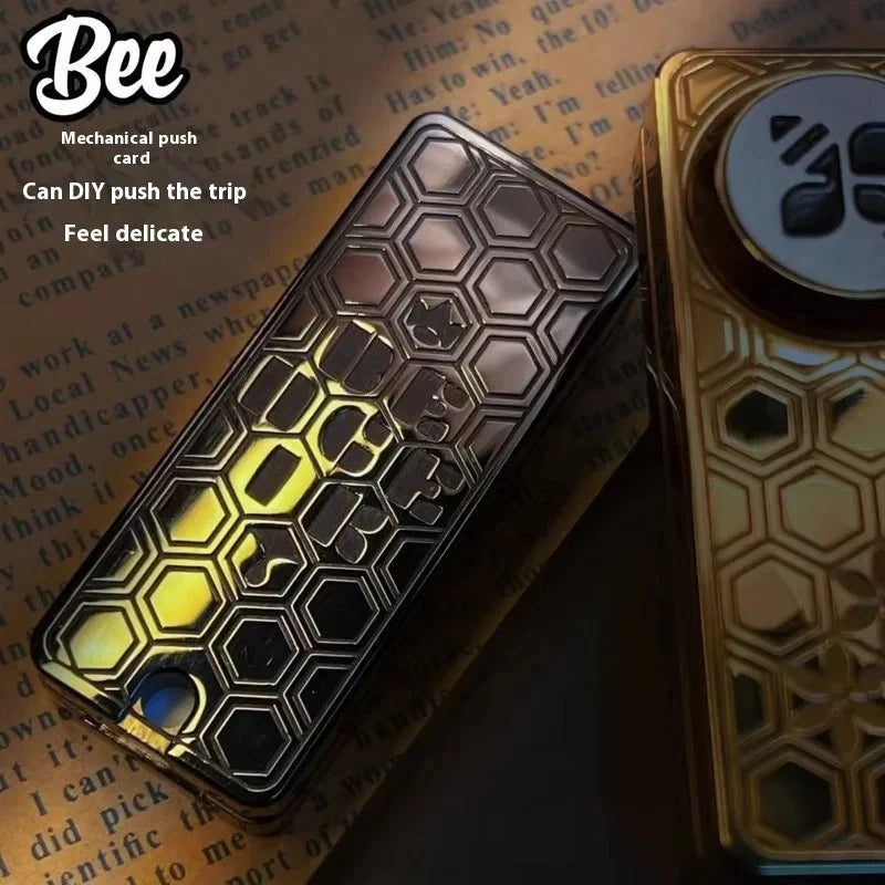 Queen Bee Stinger EDC Mechanical Push Card Fidget Stress Relief Toy 07FC0E-D4 - KOEEK