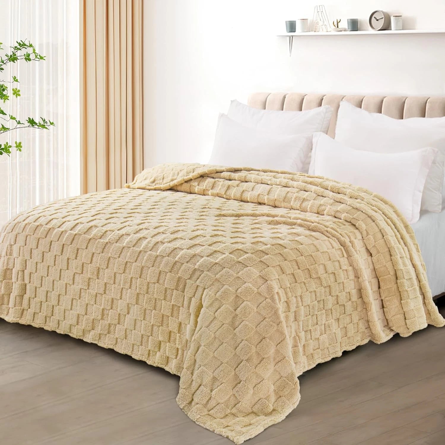 Exclusive blend suitable for year-round use, size 90x104 inches 07FC0E-D4 - KOEEK