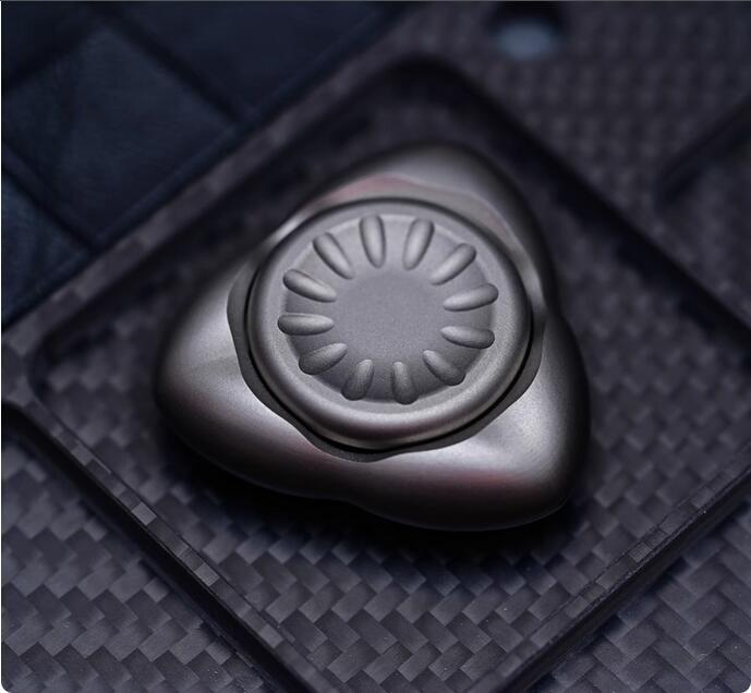 1PC EDC Cool Hand Spinner Gyro Metal Fidget Spinner Stress Relief Relaxation Toy 07FC0E-D4 - KOEEK