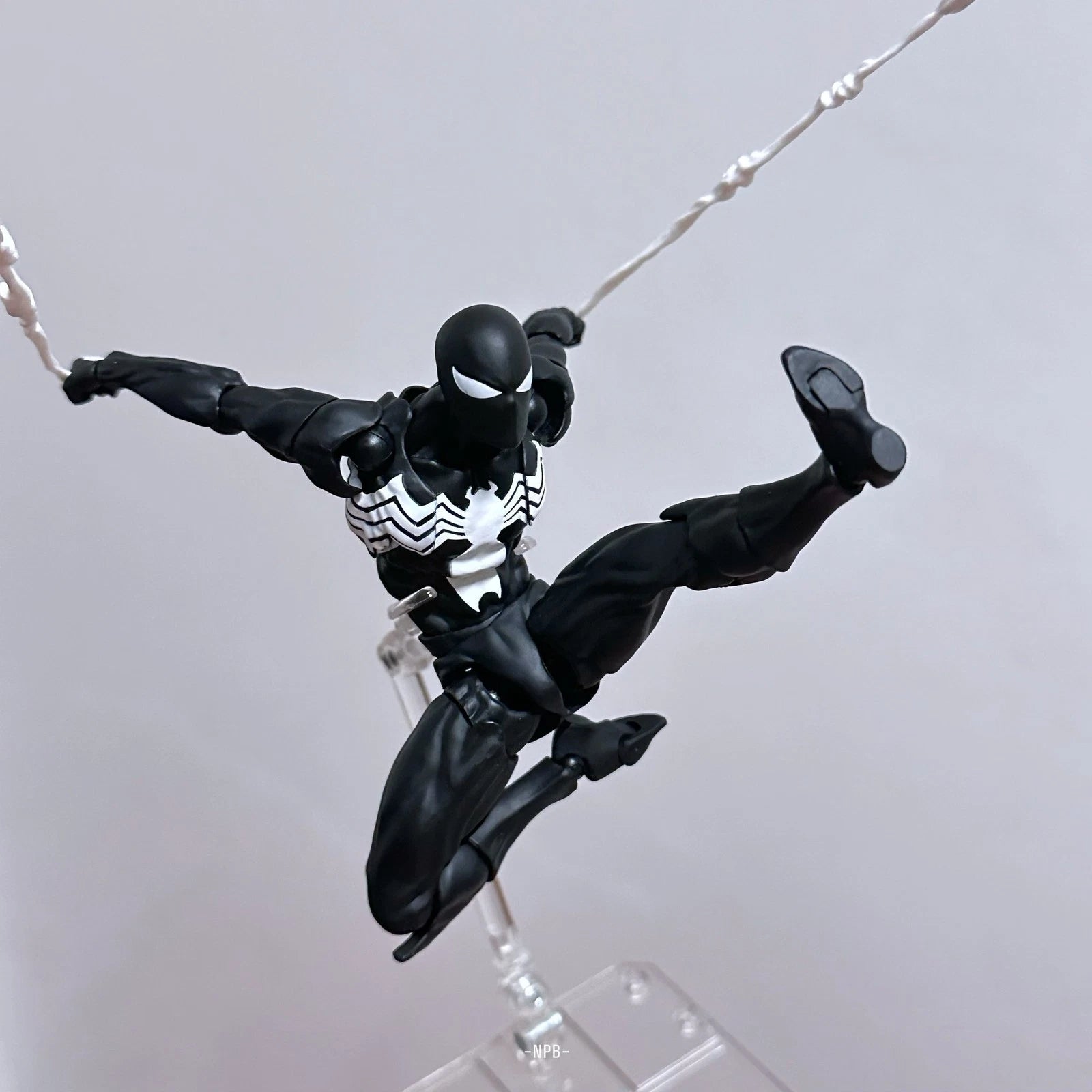 Hot- Mess Toys Black Suit Neighbor Spider-Man Symbiote 1/12 Action Figure 07FC0E-D4 - KOEEK