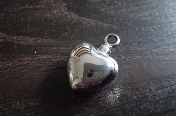 Heart-shape Stainless Steel Waterproof Pill Box Case Bottle EDC Necklace Pendant 07FC0E-D4 - KOEEK
