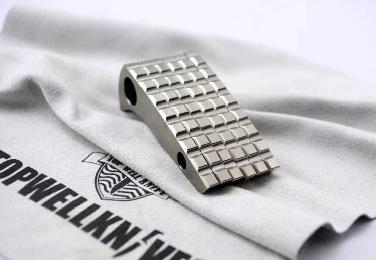1PC Silver Anodized Titanium Back Spacer for Spyderco Paramilitary 2 Para2C81 07FC0E-D4 - KOEEK