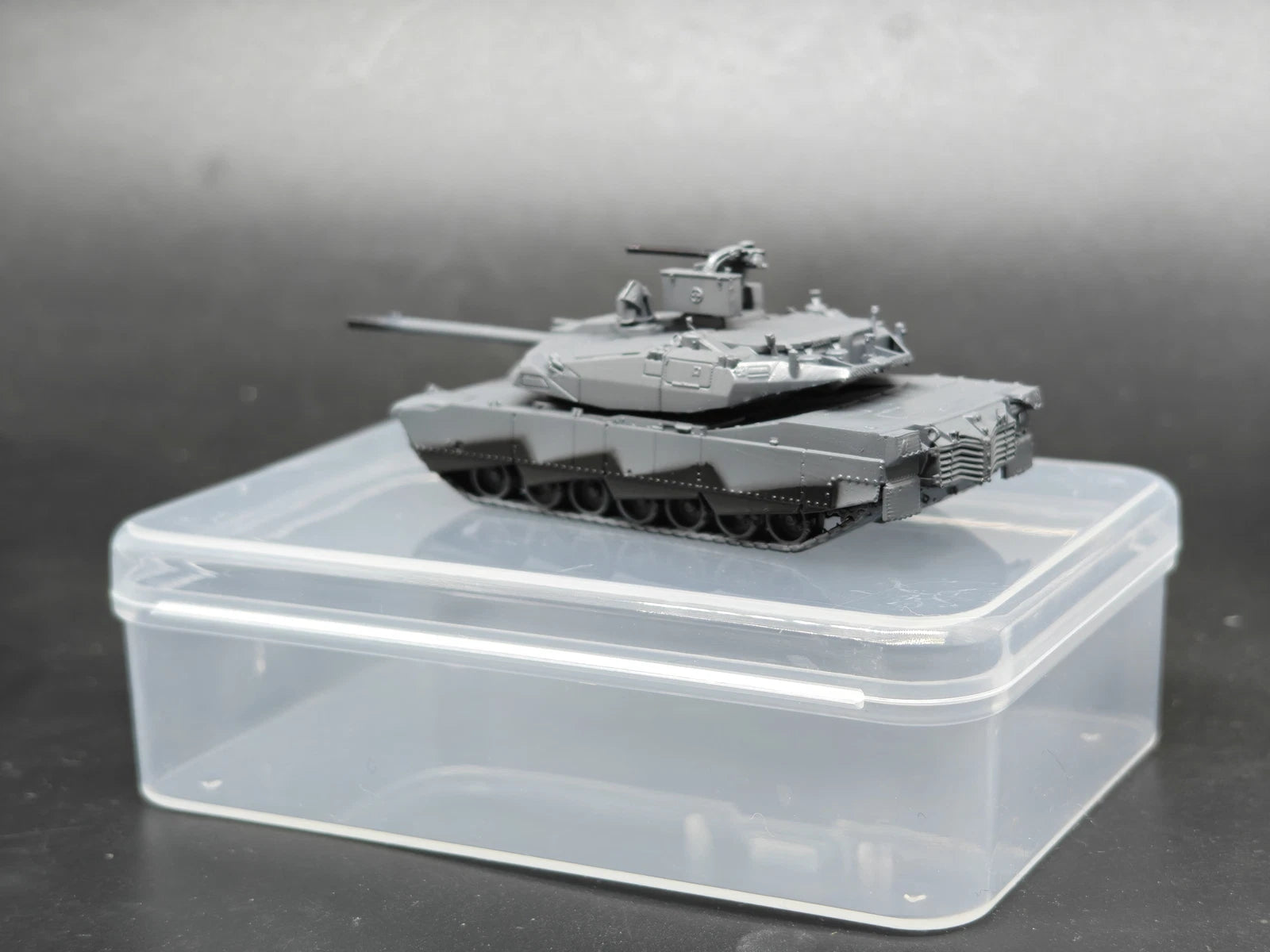 USA Abrams x Tank 1/144 Scale Static Model Painted Finished Non-Movable 07FC0E-D4 - KOEEK