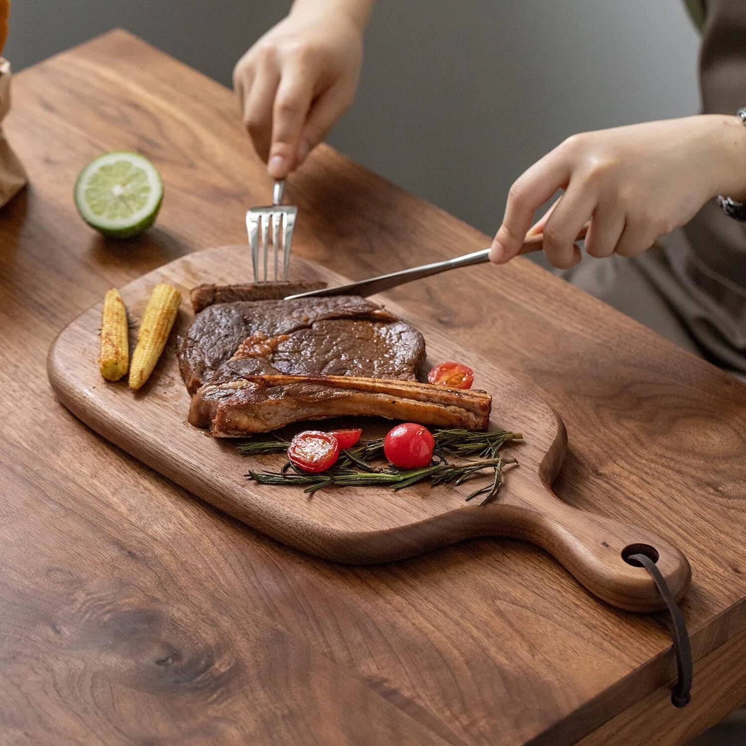 Small Cutting Board with Handle, Walnut Wooden Chopping Boards for Bread, 07FC0E-D4 - KOEEK