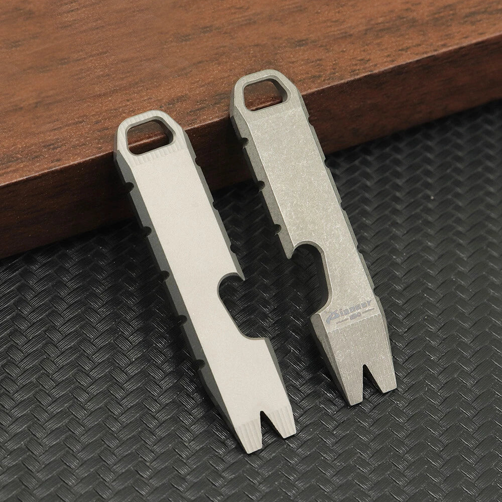 EDC Mini Titanium Alloy Keychain Multi Tool Pocket Pry Bar Crowbar Opener Cutter 07FC0E-D4 - KOEEK