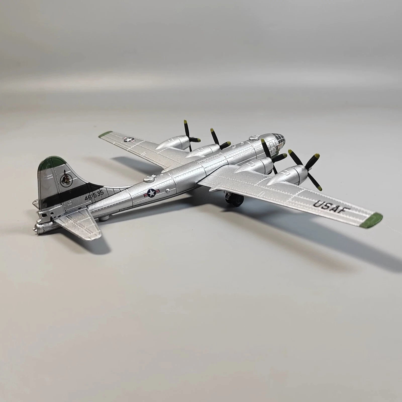 1：200 US World War II  B-29 Superfortress Bomber Military Alloy Model Collection 07FC0E-D4 - KOEEK
