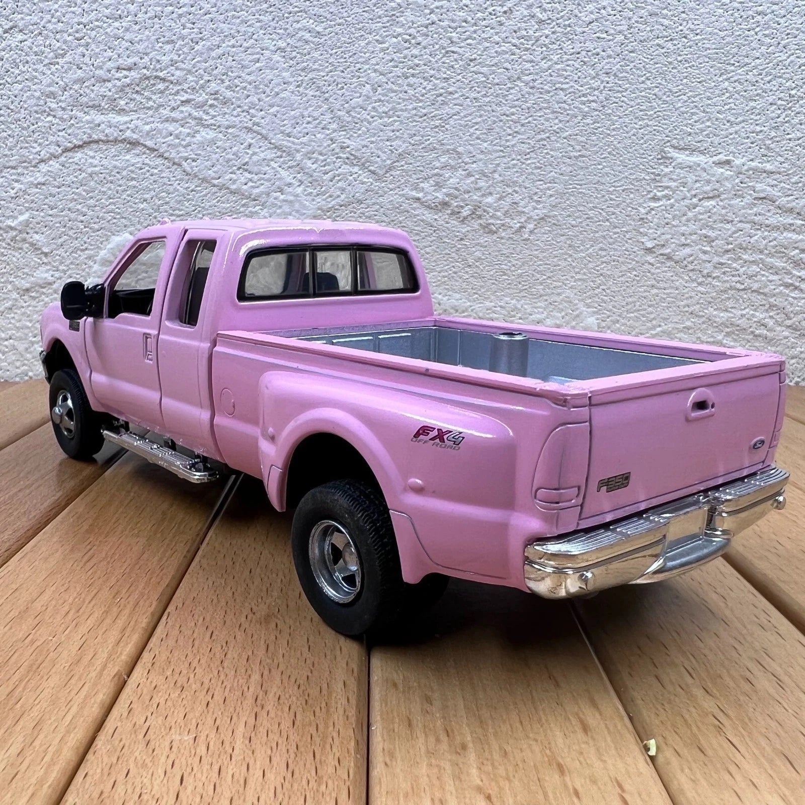 1/32 Pink Ford F-350 Diecast Model Off-Road Scene Decor Transport Vehicle Loose 07FC0E-D4 - KOEEK
