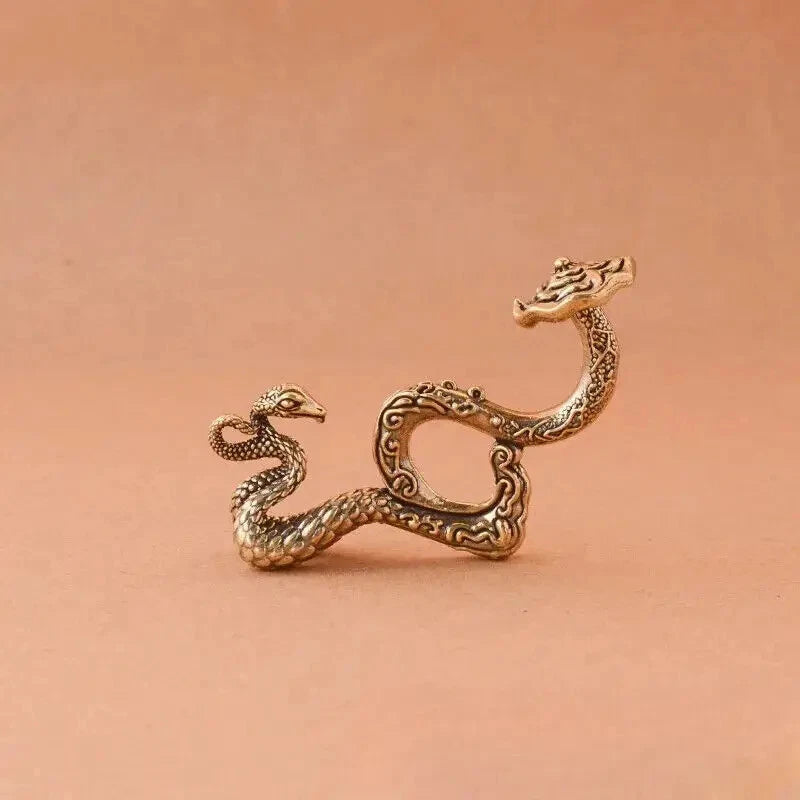 5.6cm Chinese Brass Ganoderma Snake Hand-carved Statue Home Desktop Decoration 07FC0E-D4 - KOEEK