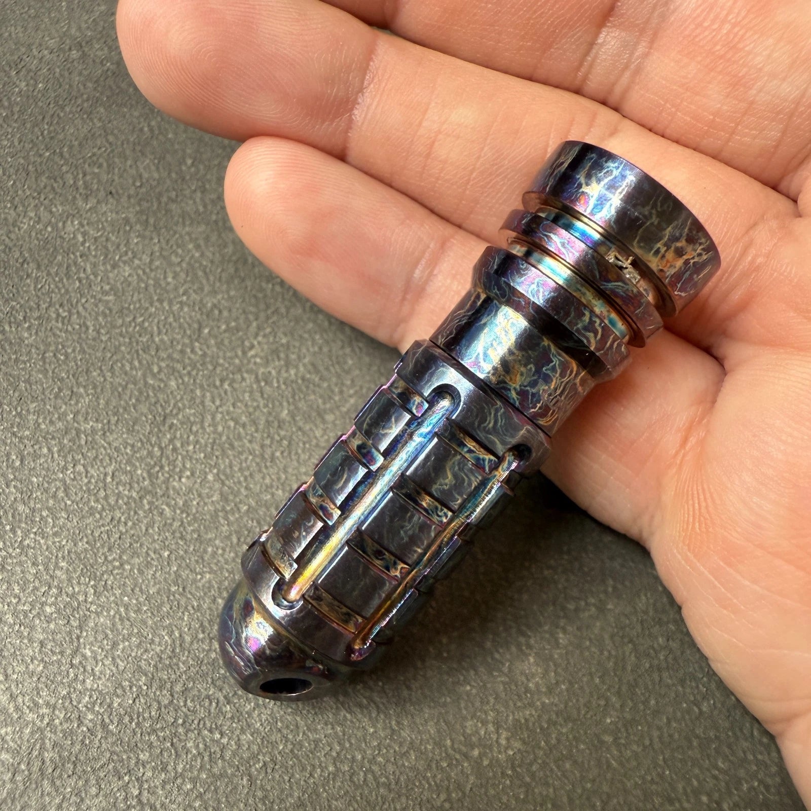 Titanium EDC Outdoor Portable Keychain Mini Flashlight - colorful 07FC0E-D4 - KOEEK