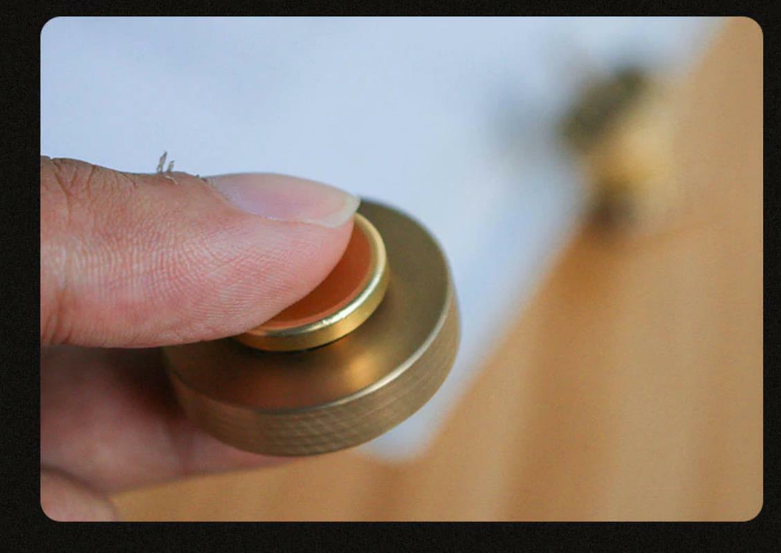 EDC Brass Fidget Spinner Toy Hand Twisted Spinner Cyclone Adult Anti Stres Toys 07FC0E-D4 - KOEEK